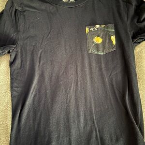 Hollister men’s tee shirt